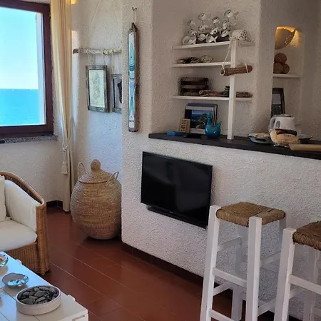 Gioietta Sulla Scogliera Villa *