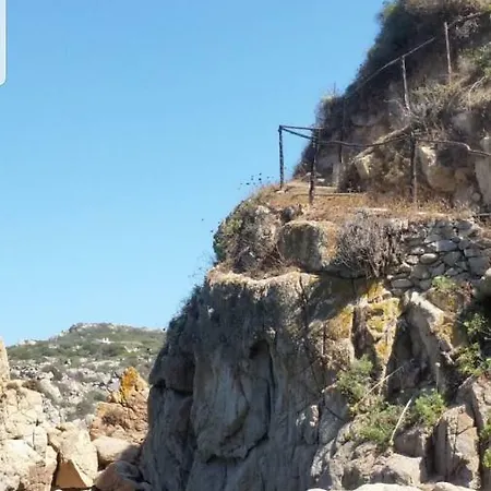 Gioietta Sulla Scogliera Santa Teresa Gallura